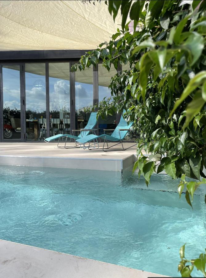 Casa de férias Modern Luxury Pool House *